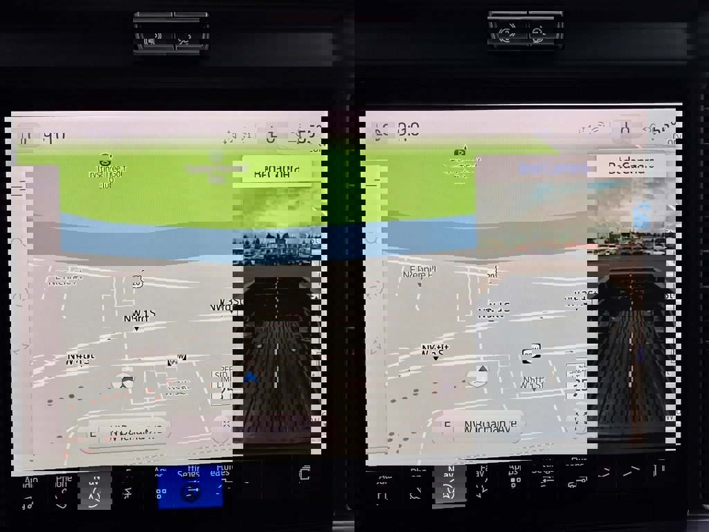 New 2025 Ford F350 Lariat w/ FX4 Off-Road Package image 15