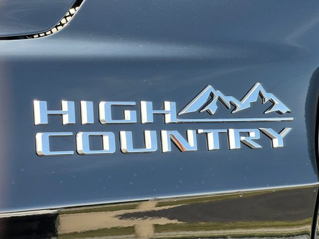 New 2026 Chevrolet Tahoe High Country w/ Sun And Tow Package AWD/4WD image 2