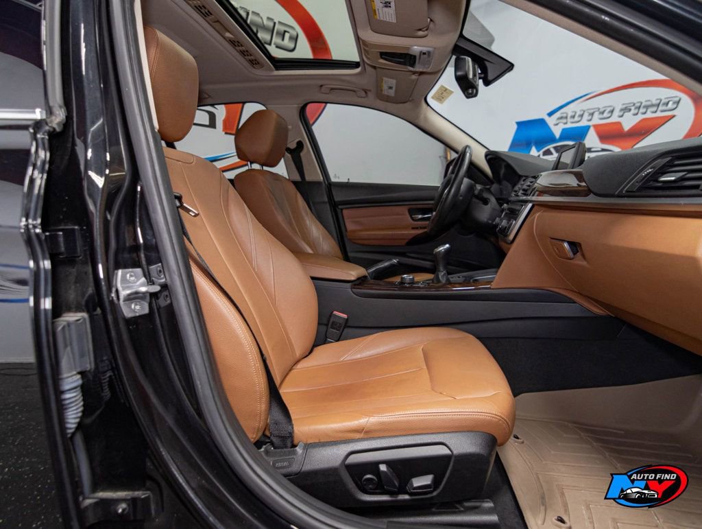 Used 2014 BMW 335i xDrive Sedan AWD/4WD image 24