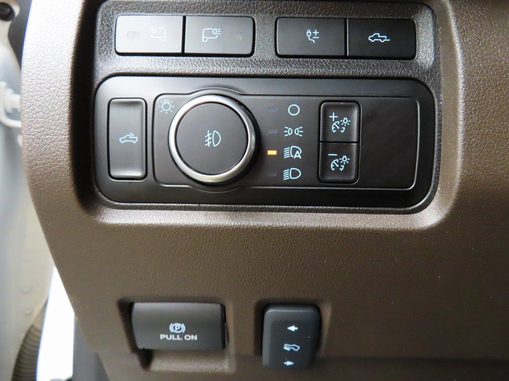 Used 2024 Ford F350 King Ranch image 61