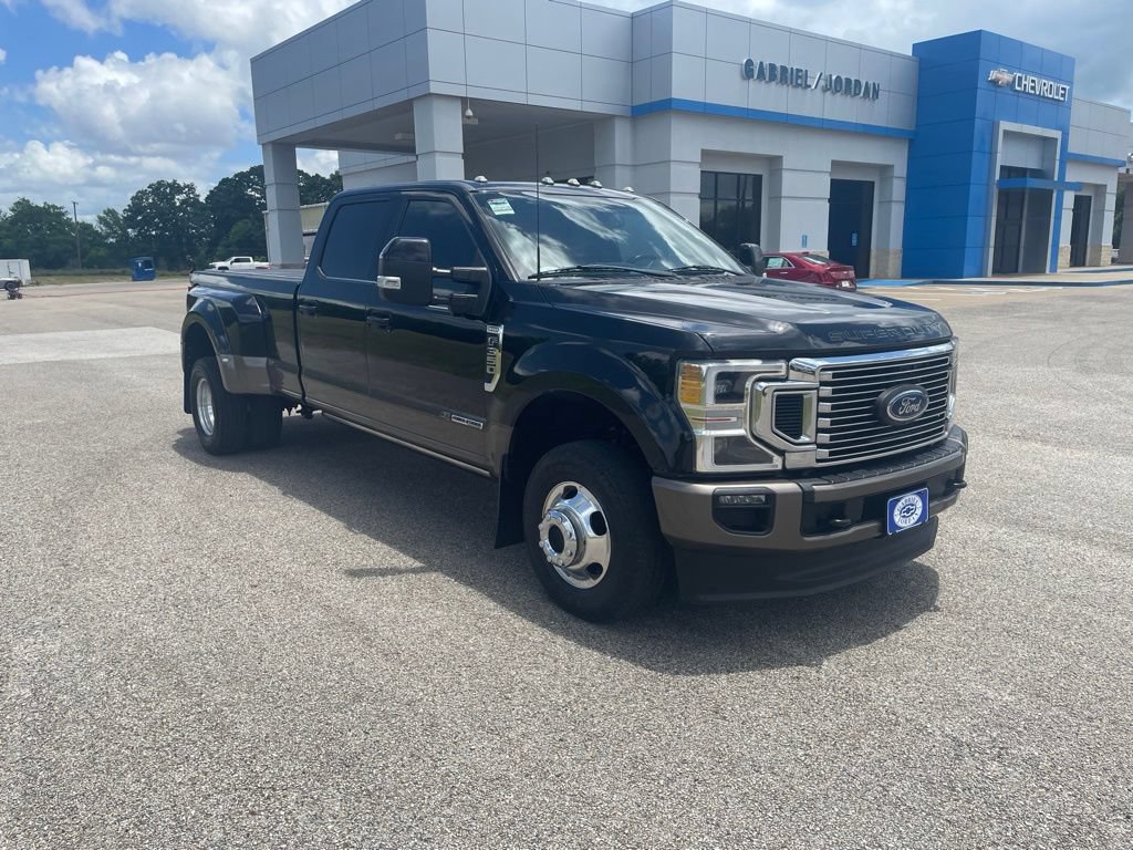 Used 2022 Ford F350 King Ranch w/ King Ranch Ultimate Package AWD/4WD image 9