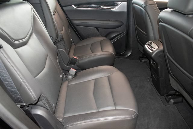 Used 2020 Cadillac XT6 Premium Luxury AWD/4WD image 12