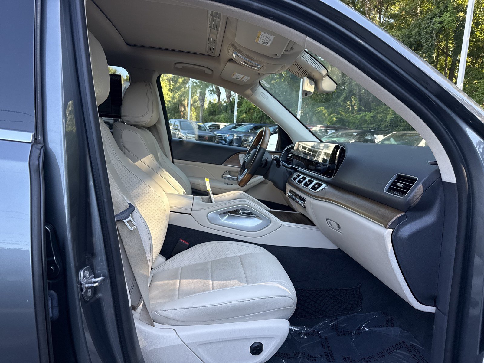 Used 2020 Mercedes-Benz GLE 350 4MATIC image 37