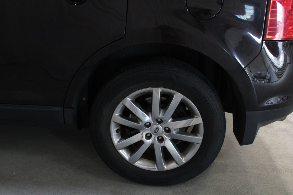 Used 2013 Ford Edge Limited AWD/4WD image 27