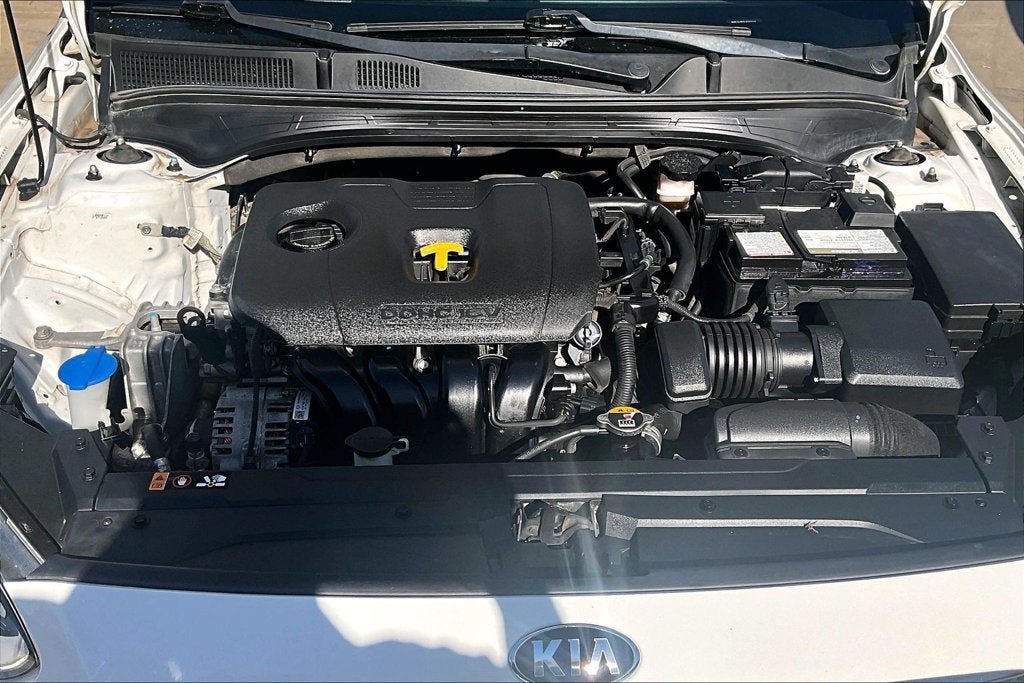 Used 2020 Kia Forte GT-Line FWD image 29
