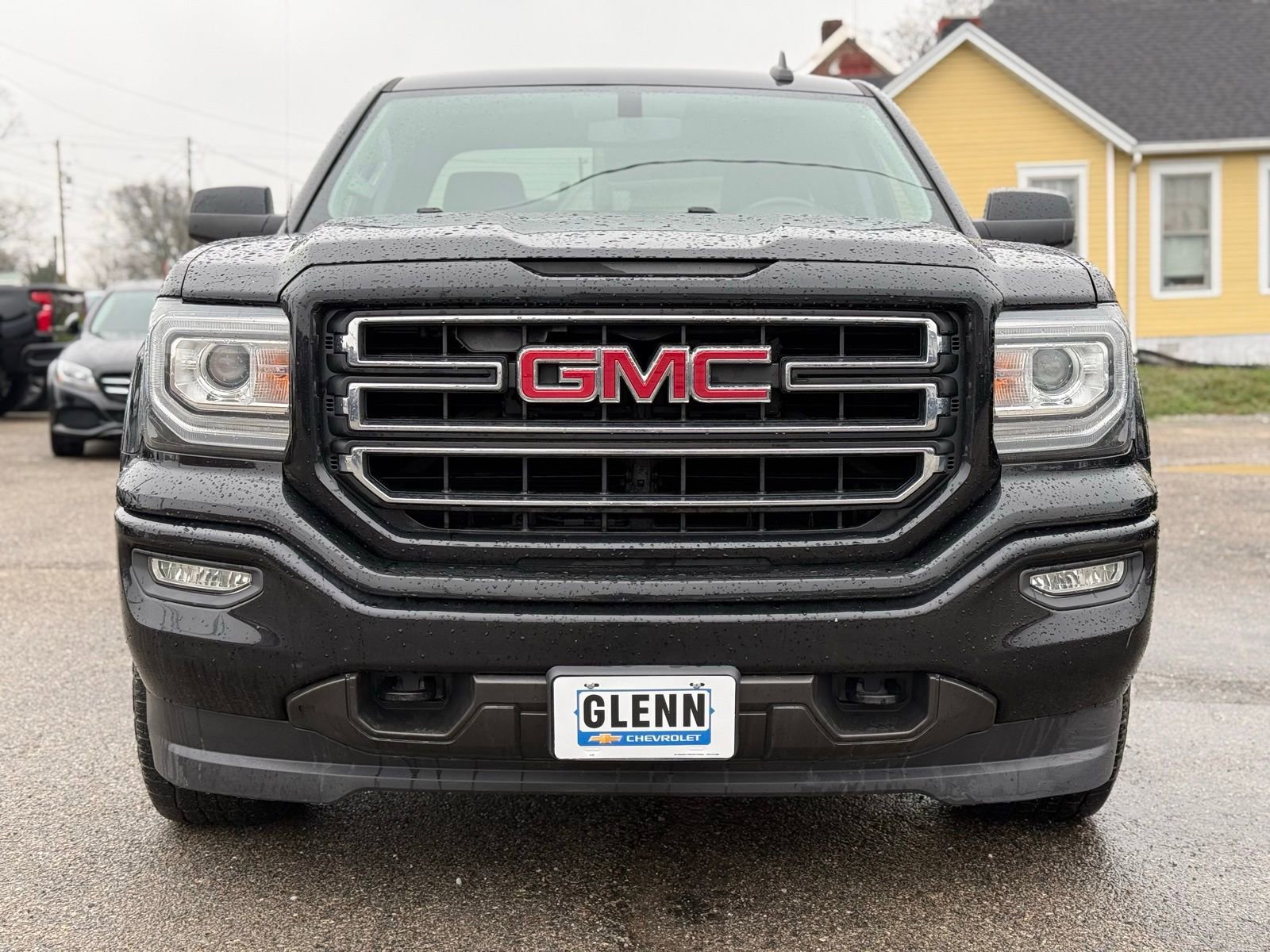 Used 2017 GMC Sierra 1500 SLE w/ SLE Value Package AWD/4WD image 8
