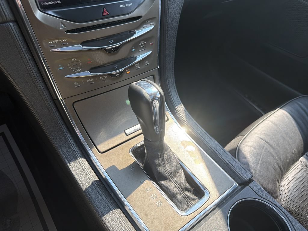 Used 2014 Lincoln MKX AWD w/ Equipment Group 102A image 27