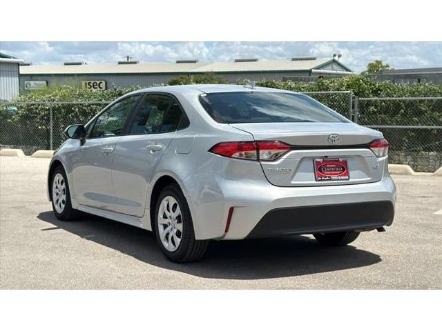 Used 2024 Toyota Corolla LE FWD image 9