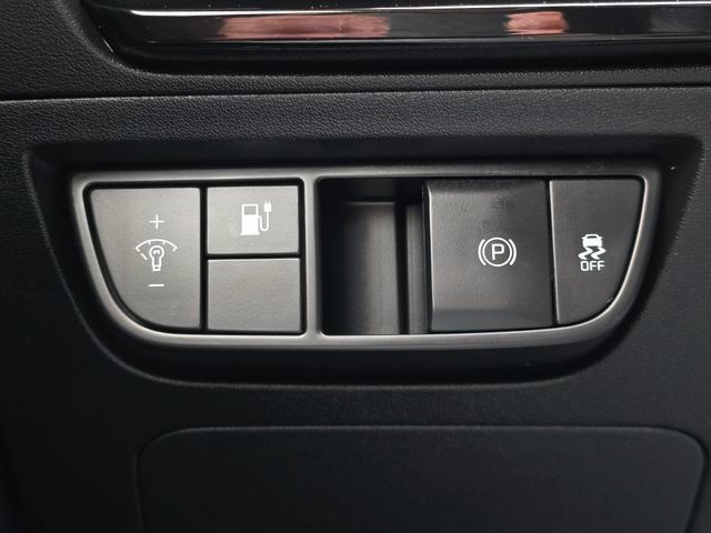 Certified 2024 Kia EV6 Light AWD/4WD image 35