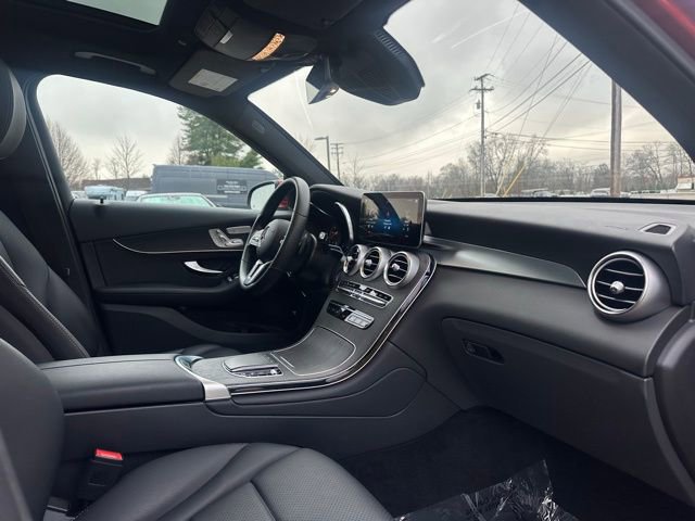 Certified 2022 Mercedes-Benz GLC 300 4MATIC image 29