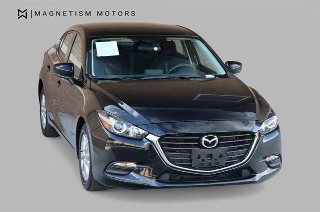 Used 2017 MAZDA MAZDA3 Sport w/ Preferred Equipment Package FWD image 4