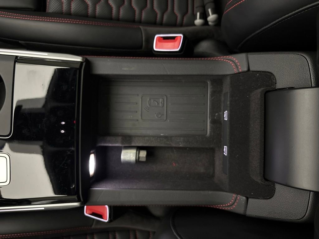 Used 2021 Audi RS 7 Sportback w/ Carbon Optic Package image 31