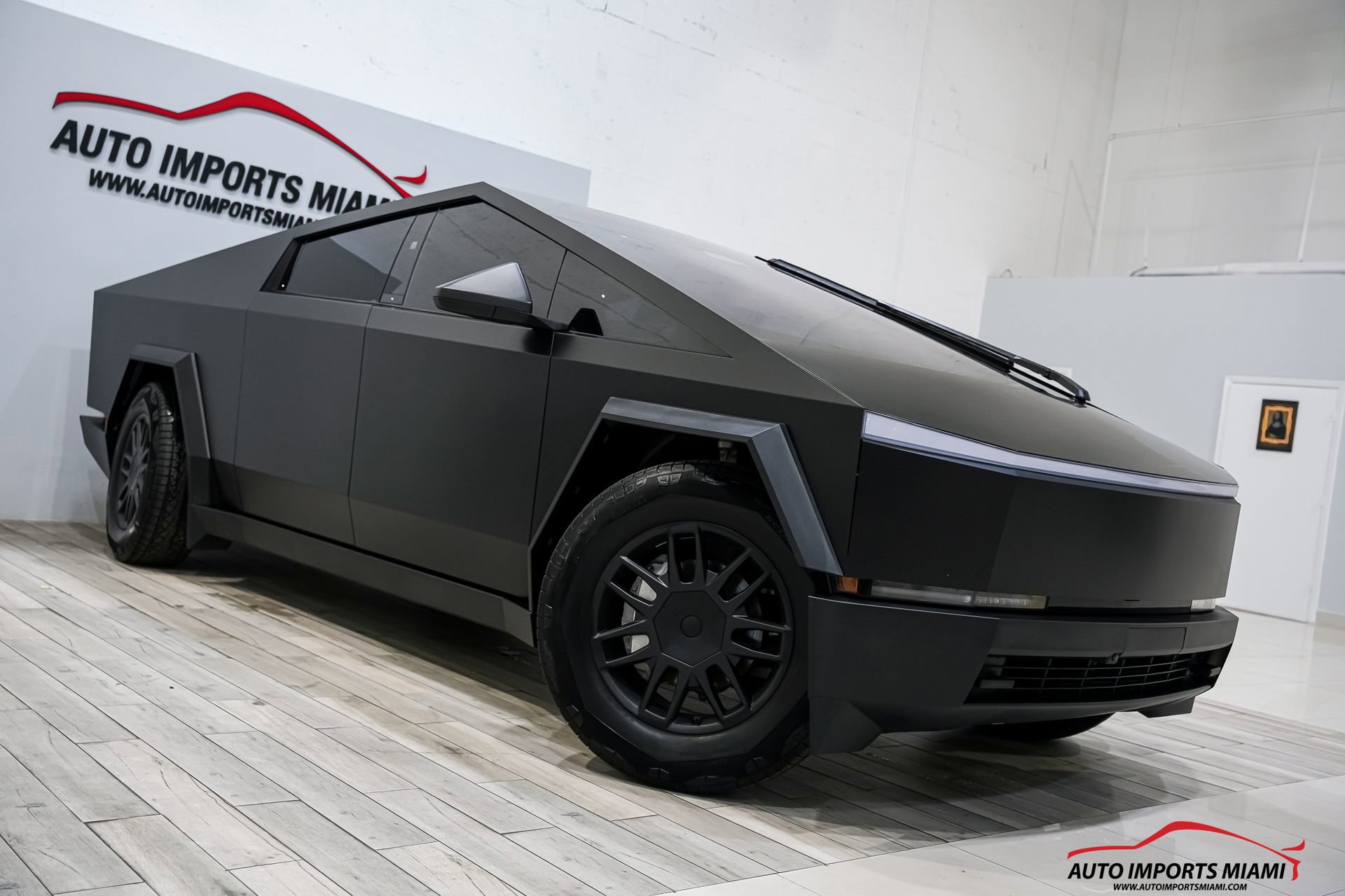 Used 2024 Tesla Cybertruck Cyberbeast AWD/4WD image 28