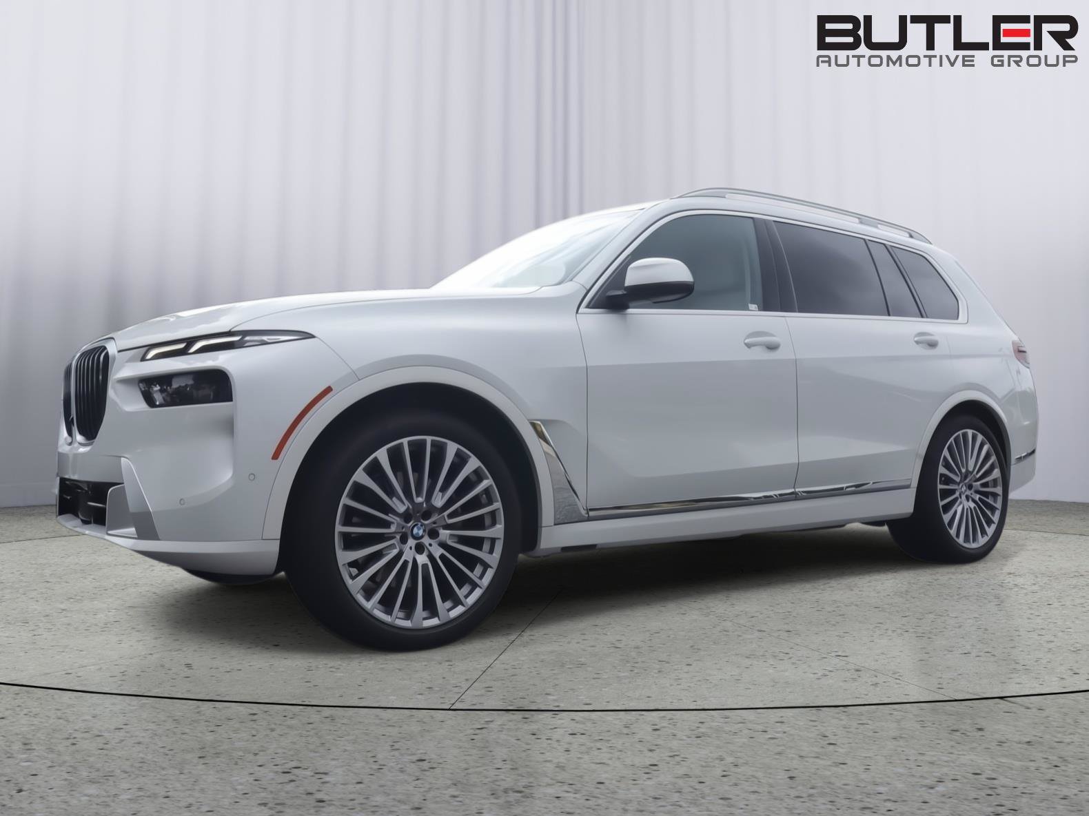 Used 2024 BMW X7 xDrive40i w/ Premium Package AWD/4WD image 46