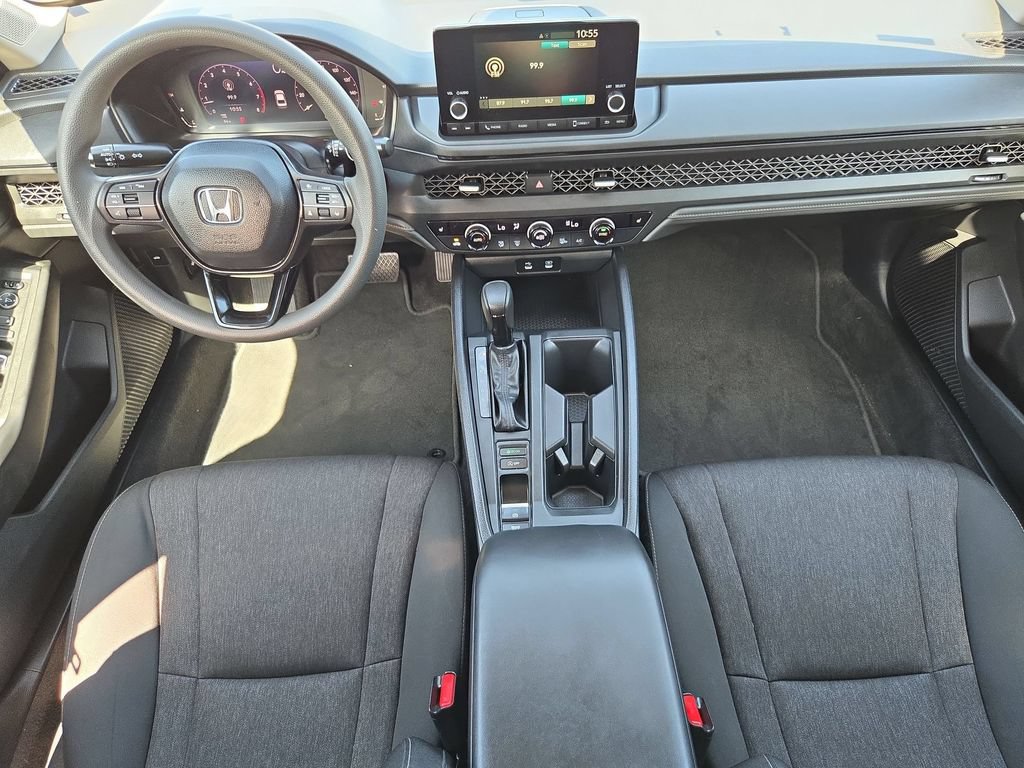 Used 2025 Honda Accord SE image 19