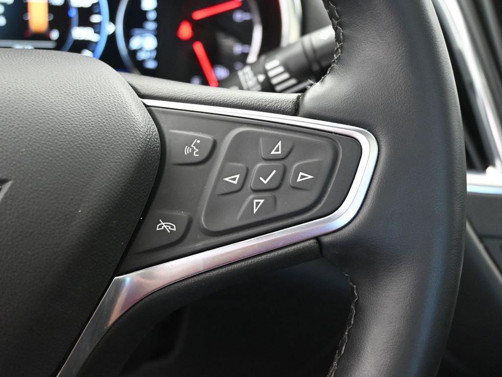 Used 2024 Chevrolet Malibu LT image 35