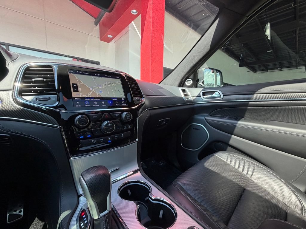 Used 2021 Jeep Grand Cherokee SRT AWD/4WD image 32