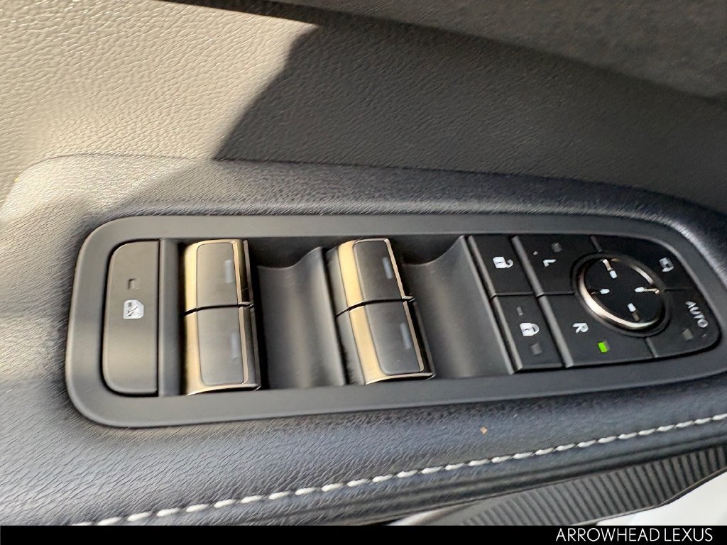 Used 2025 Lexus RX 350 Premium w/ Accessory Package FWD image 17