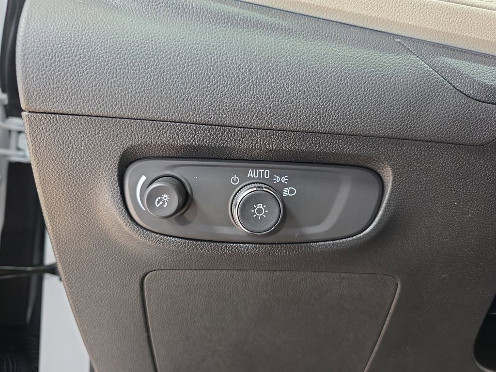 New 2026 Buick Encore GX Avenir w/ Avenir Technology Package AWD/4WD image 27