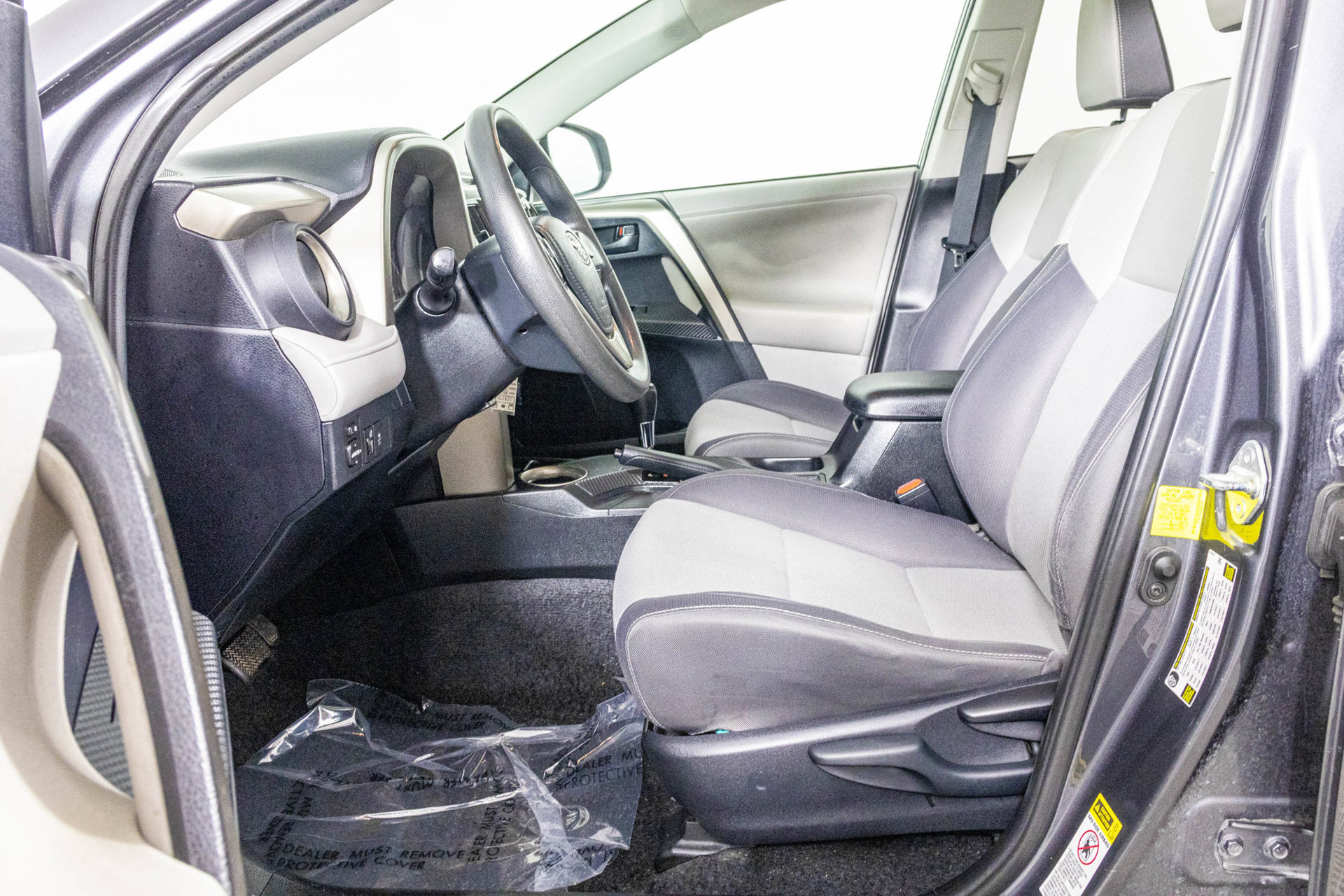 Used 2013 Toyota RAV4 XLE FWD image 22