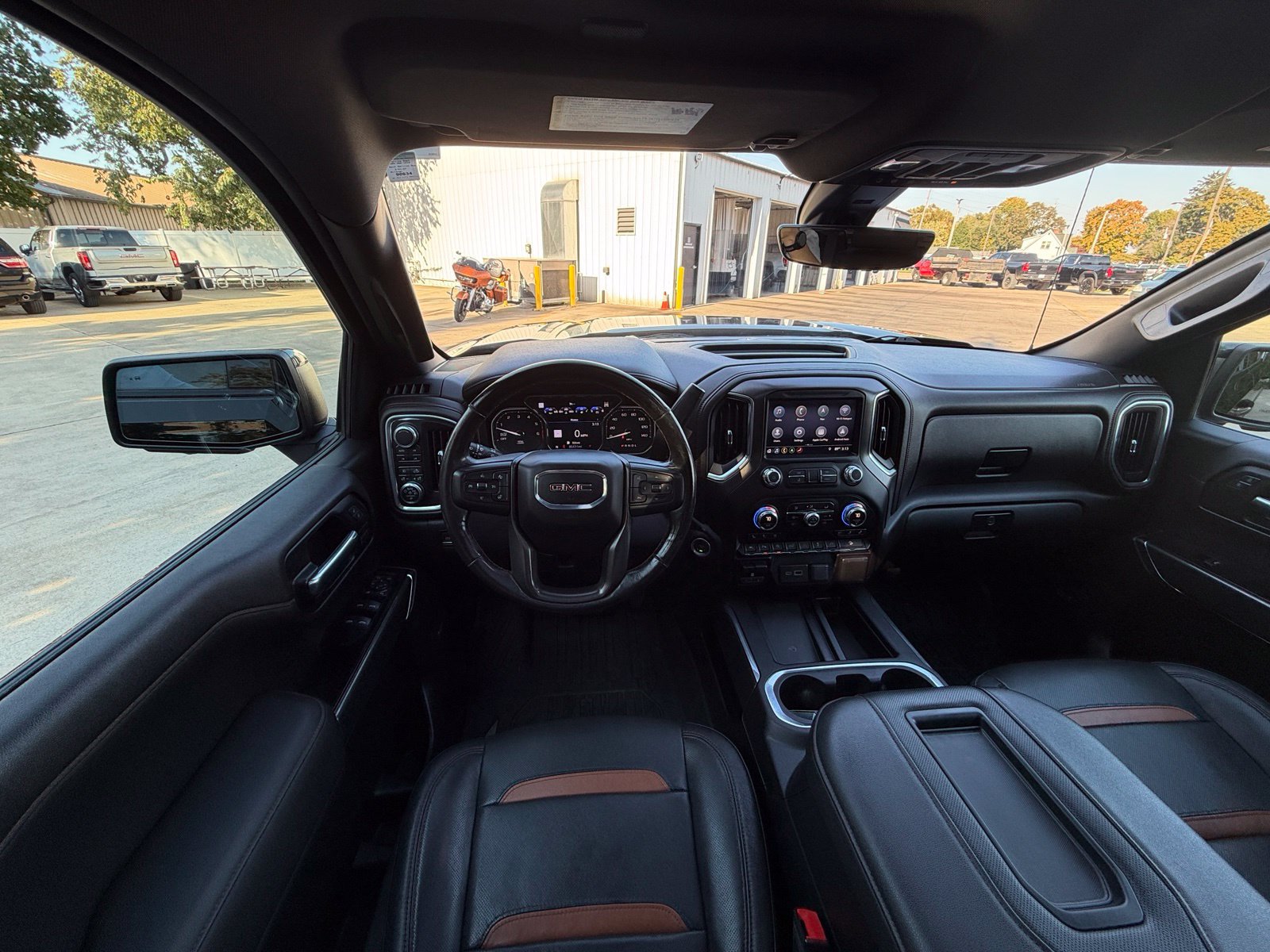 Used 2019 GMC Sierra 1500 AT4 w/ AT4 Premium Package AWD/4WD image 2