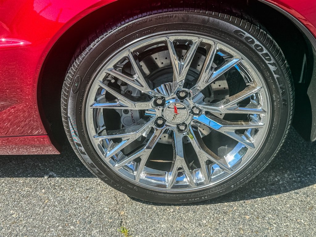 Used 2010 Chevrolet Corvette Grand Sport w/ Preferred Equipment Group RWD image 19