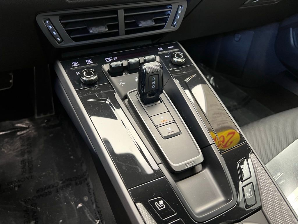 Certified 2025 Porsche 911 Carrera image 11