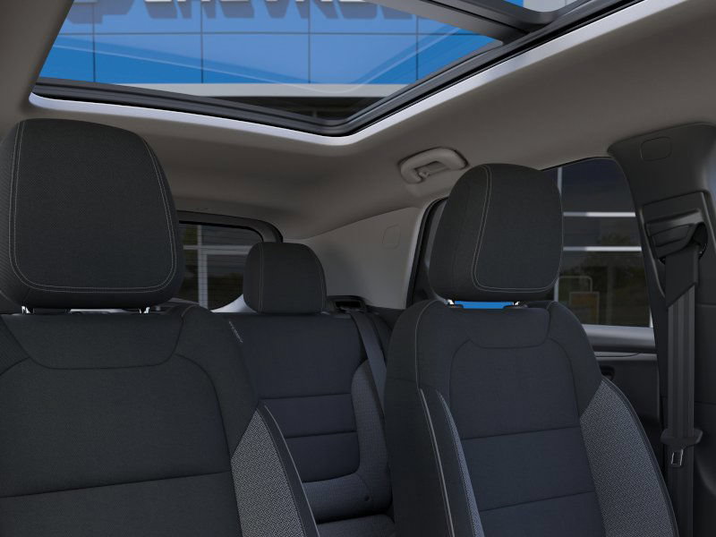New 2026 Chevrolet TrailBlazer LT w/ LT Cold Weather Package FWD image 24