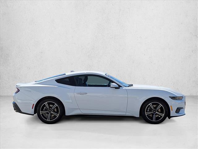 Used 2025 Ford Mustang Premium RWD image 4