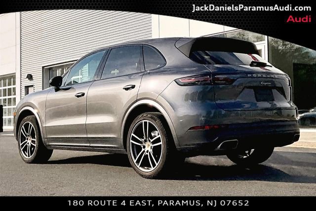 Used 2021 Porsche Cayenne AWD/4WD image 10