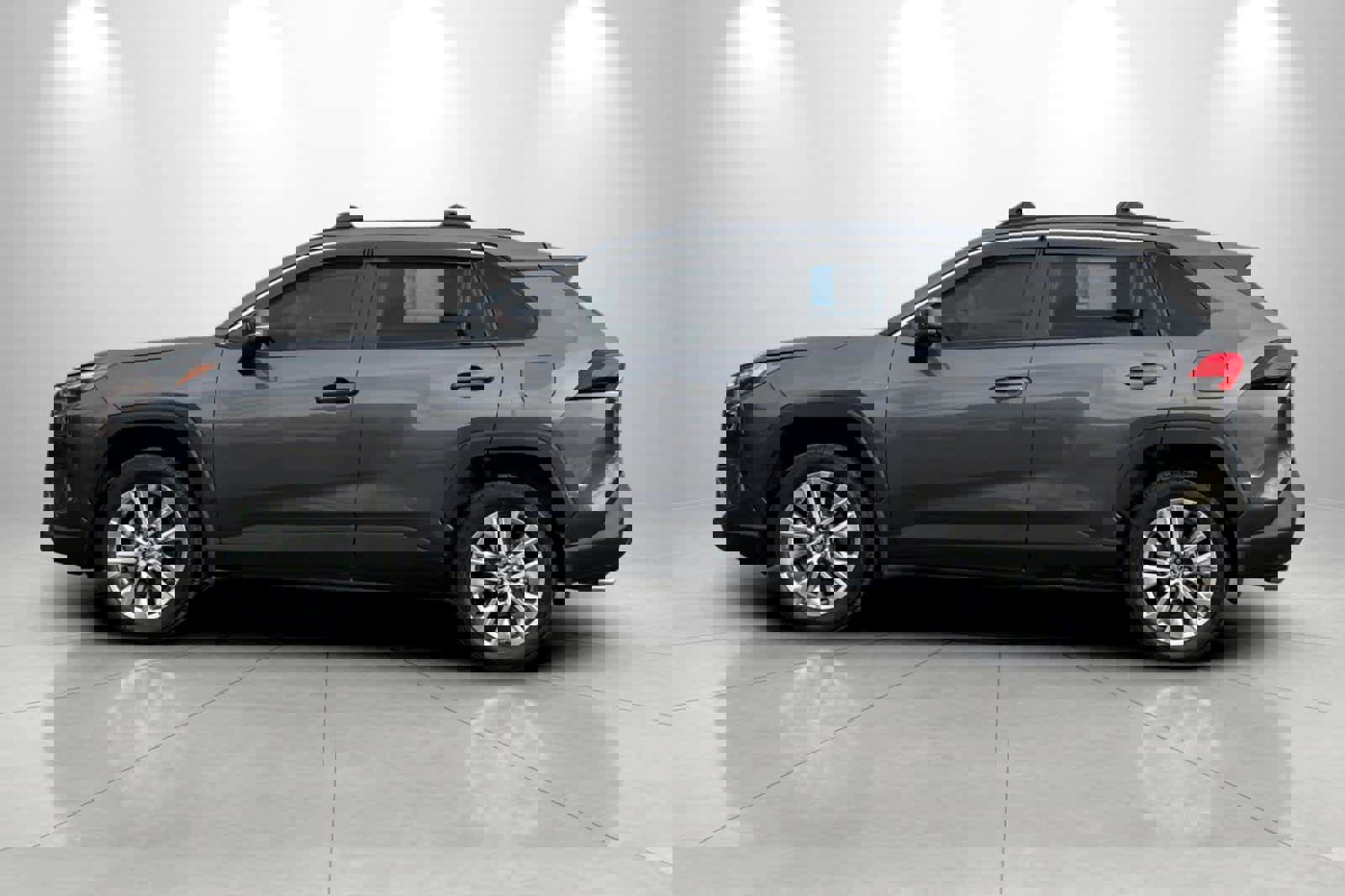 Used 2024 Toyota RAV4 XLE Premium w/ Weather Package image 5