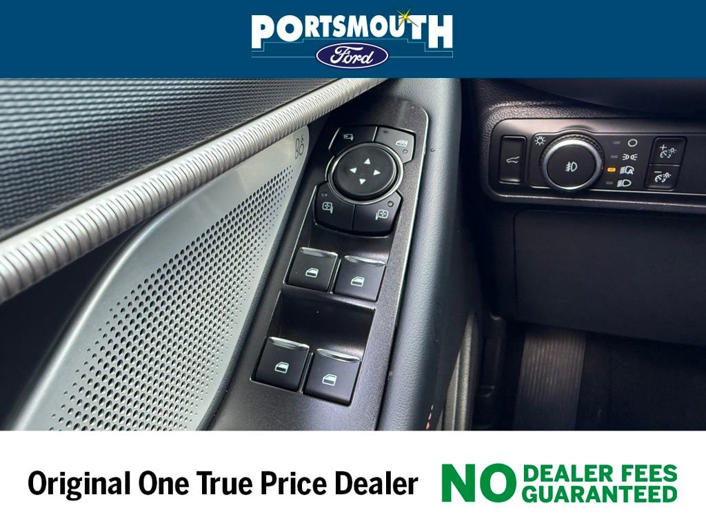 New 2026 Ford Explorer ST image 27