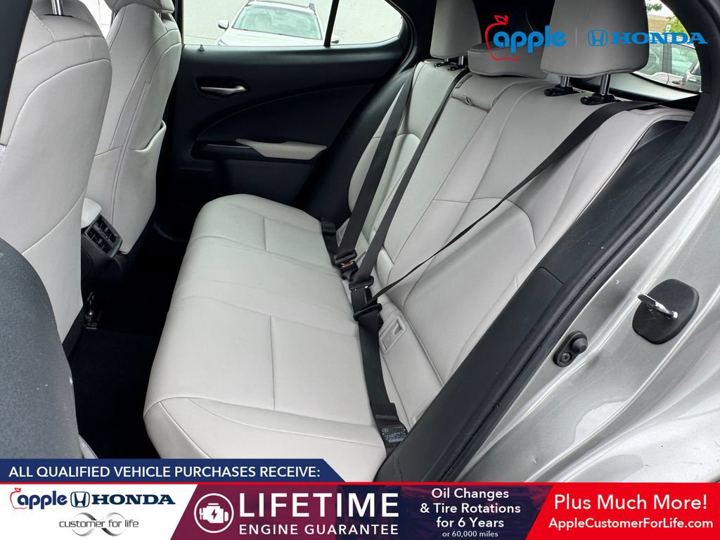 Used 2019 Lexus UX 250h AWD/4WD image 19