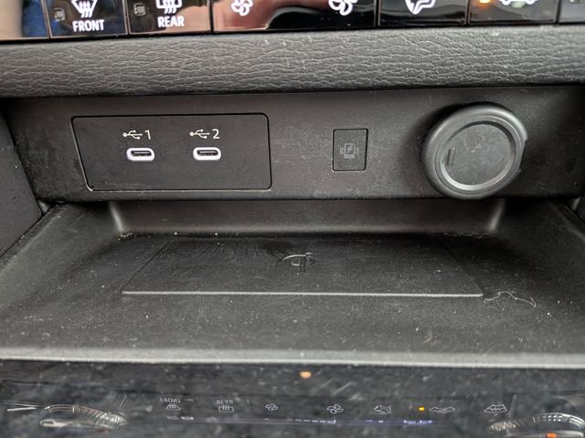 Used 2025 Mitsubishi Outlander SE AWD/4WD image 8