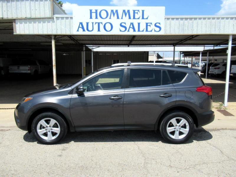 Used 2013 Toyota RAV4 XLE image 3