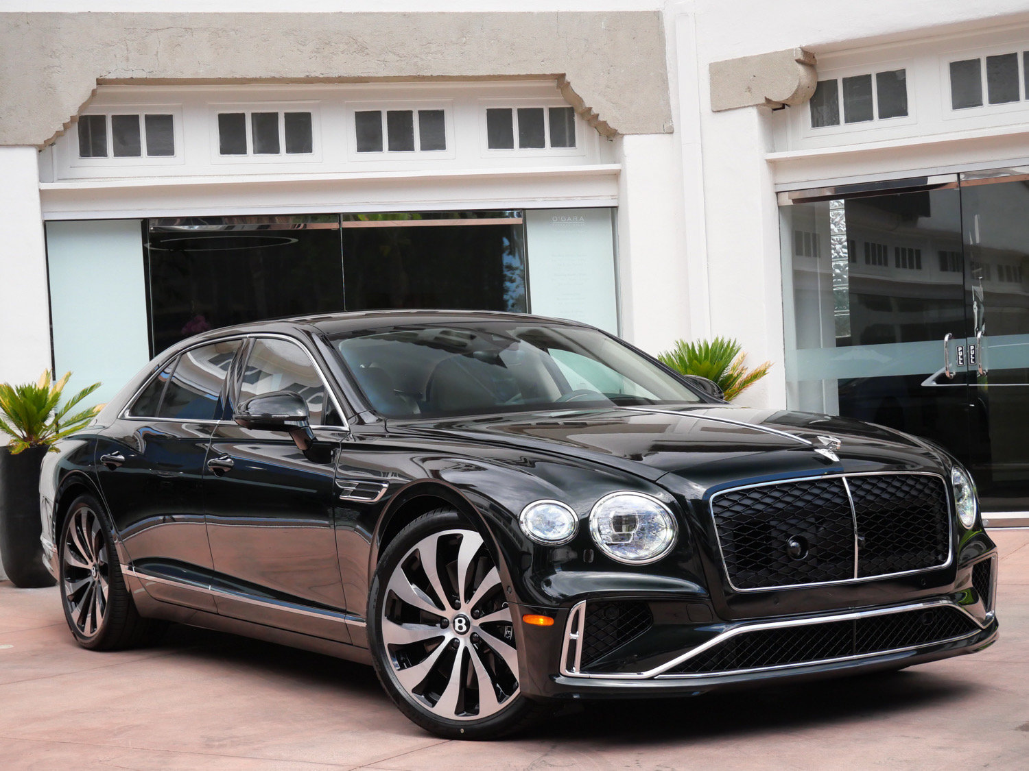 New 2026 Bentley Flying Spur V8 AWD/4WD image 1
