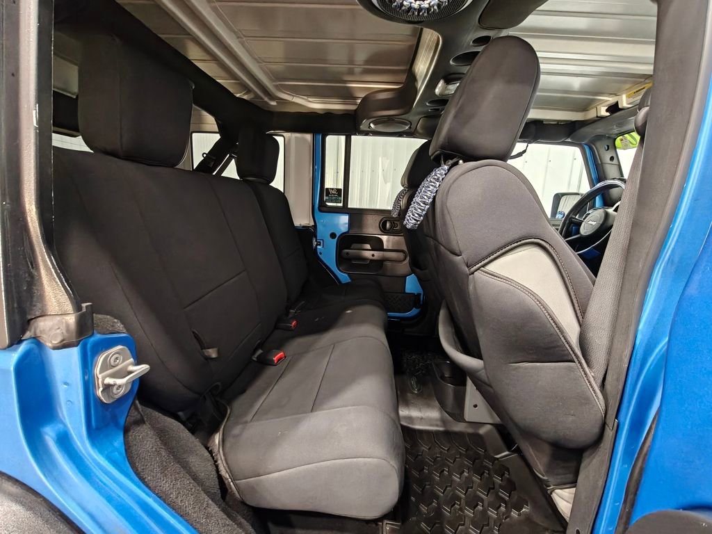 Used 2010 Jeep Wrangler Unlimited Sport image 23