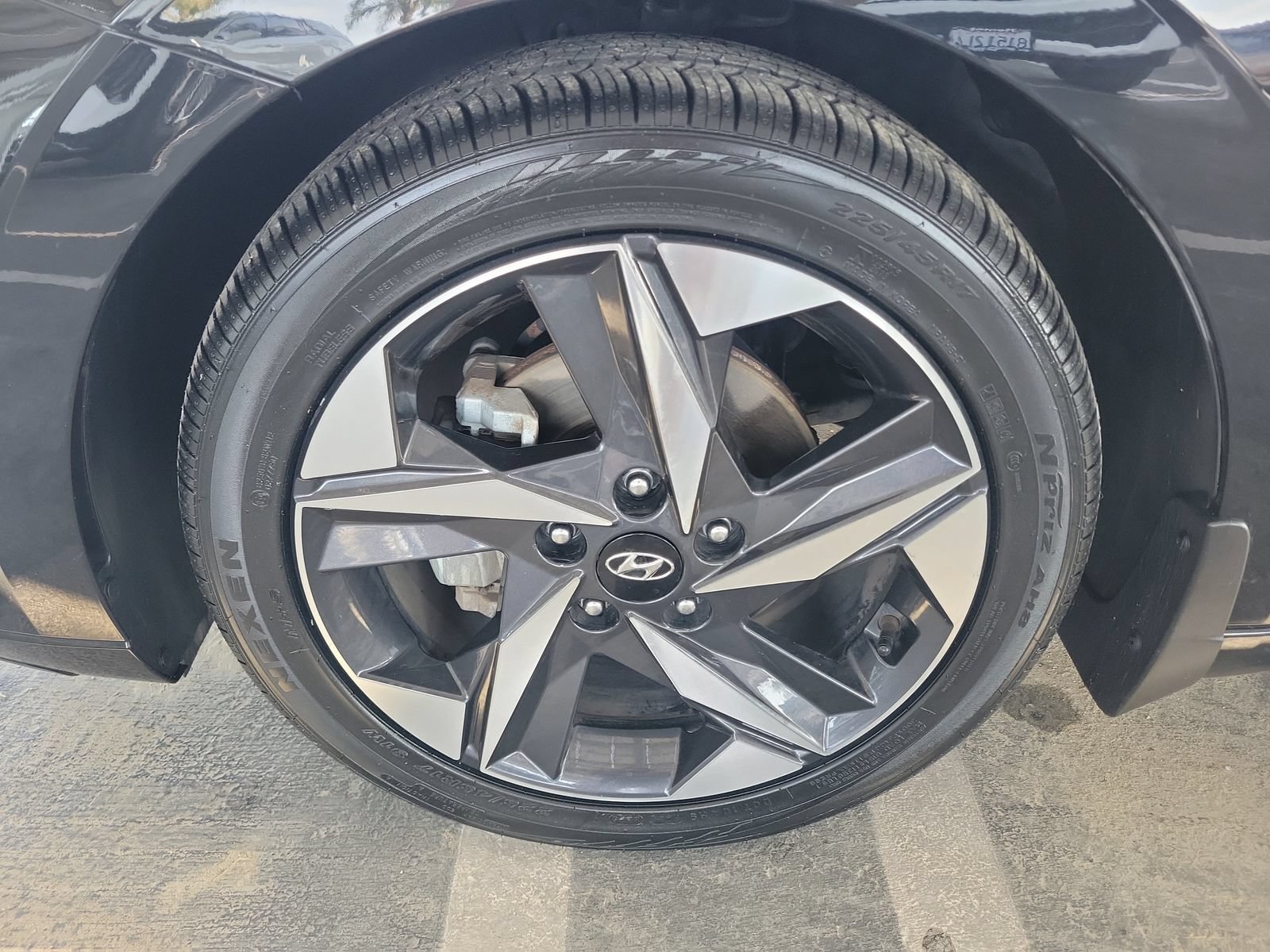 Used 2023 Hyundai Elantra SEL w/ Convenience Package FWD image 31