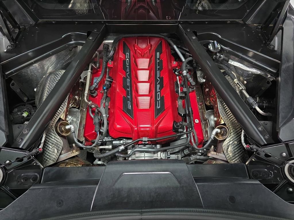 Used 2022 Chevrolet Corvette Stingray Preferred Cpe w/ Z51 Performance Package RWD image 30