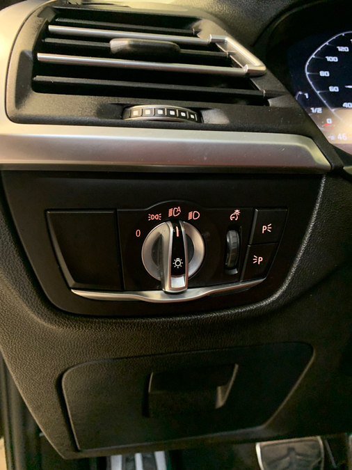 Used 2023 BMW X4 xDrive30i w/ M Sport Package AWD/4WD image 20