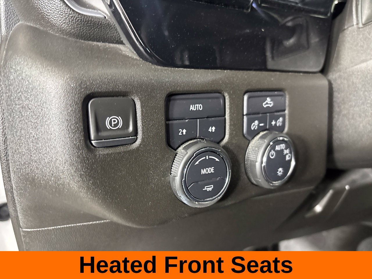 Used 2024 Chevrolet Silverado 1500 LT AWD/4WD image 11