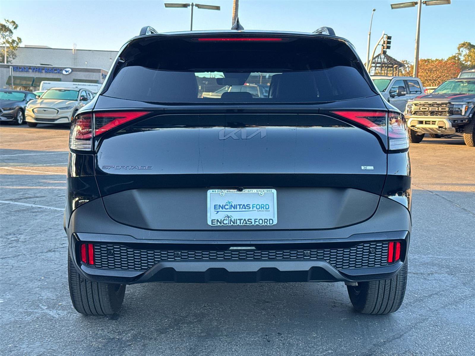 Used 2025 Kia Sportage X-Line w/ Premium Package image 9