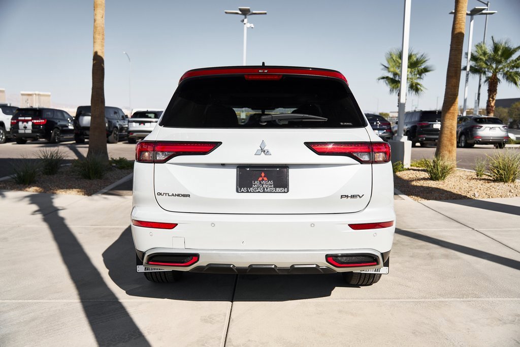 Used 2024 Mitsubishi Outlander Ralliart image 7