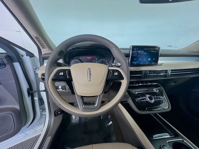 Used 2022 Lincoln Corsair FWD image 14