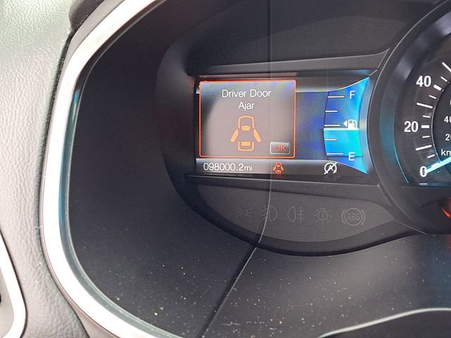 Used 2019 Ford Edge Titanium image 11