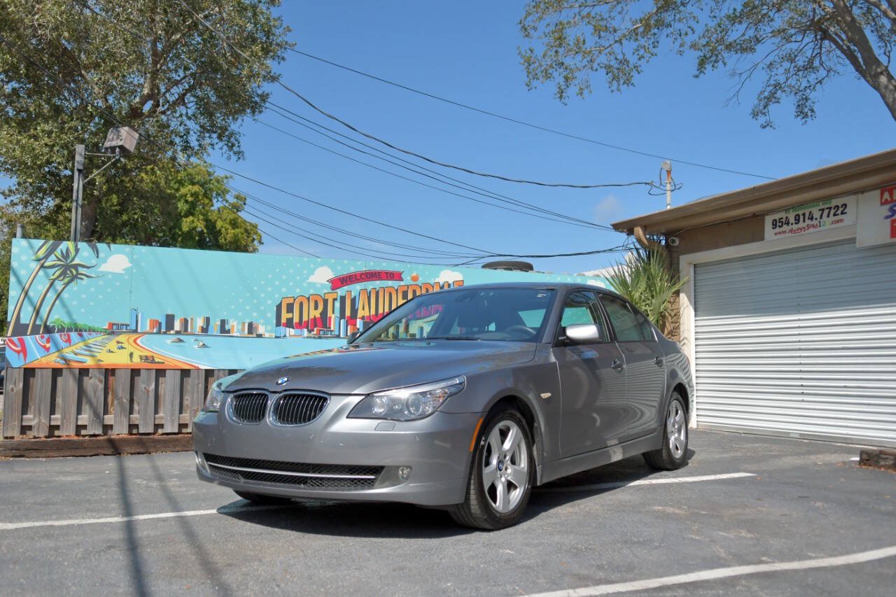 Used 2008 BMW 535xi Sedan w/ Premium Pkg AWD/4WD image 1