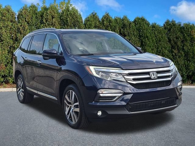 Used 2018 Honda Pilot Touring image 3