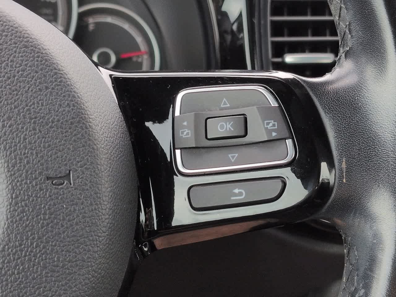 Used 2018 Volkswagen Beetle 2.0T S FWD image 23