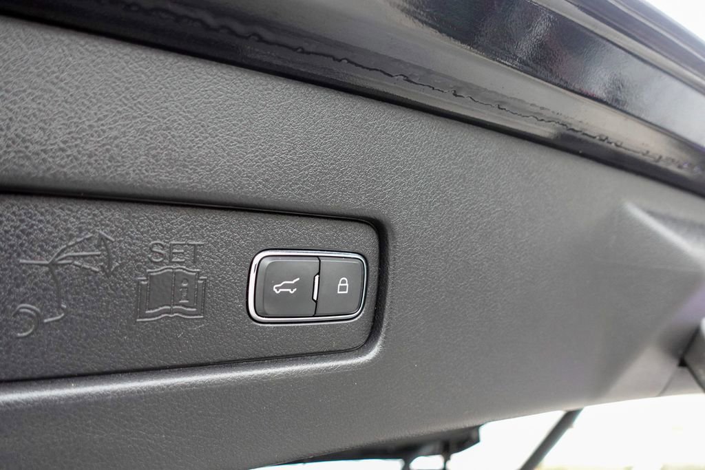 Used 2020 Lincoln Aviator Reserve w/ Equipment Group 201A image 31