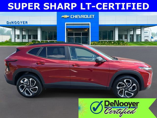 Used 2024 Chevrolet Trax RS w/ Sunroof Package image 4